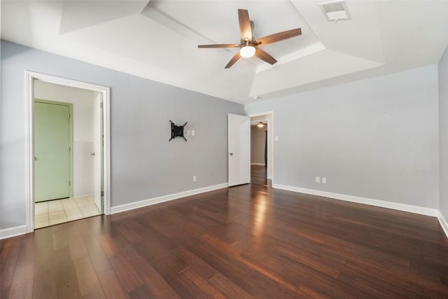 6409 Country Day Trail, Benbrook, TX 76132