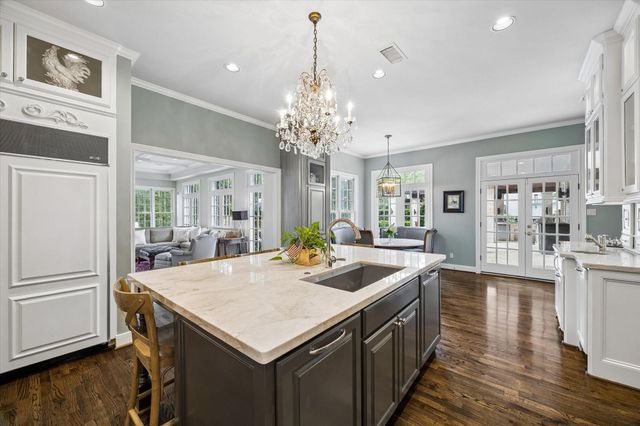 48 Autumn Crescent, The Woodlands, TX 77381