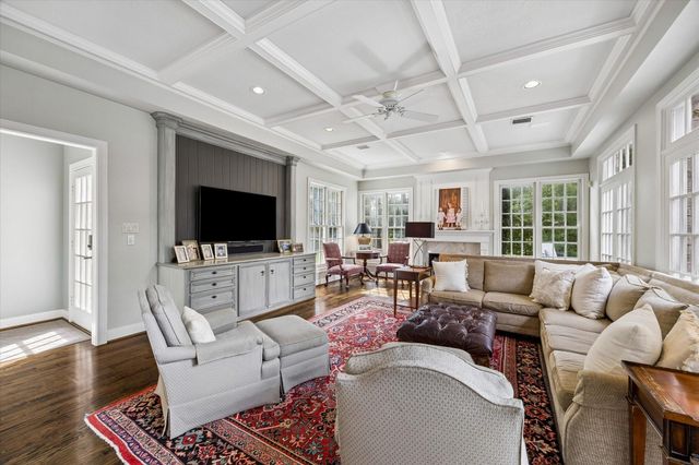 48 Autumn Crescent, The Woodlands, TX 77381