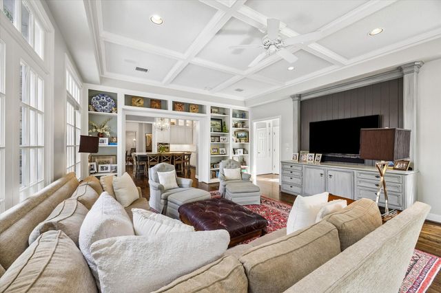 48 Autumn Crescent, The Woodlands, TX 77381