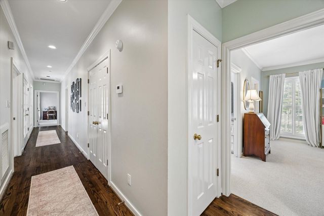 48 Autumn Crescent, The Woodlands, TX 77381