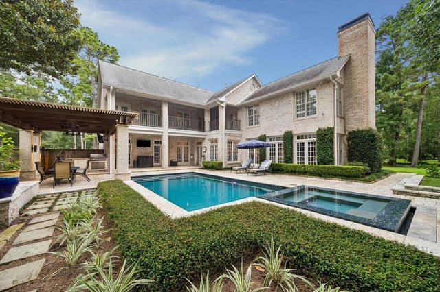 48 Autumn Crescent, The Woodlands, TX 77381