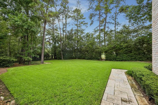 48 Autumn Crescent, The Woodlands, TX 77381