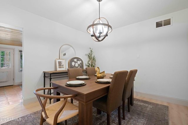 1268 E EDGEMONT Avenue, Phoenix, AZ 85006