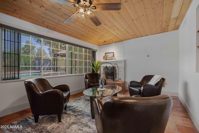 1268 E EDGEMONT Avenue, Phoenix, AZ 85006