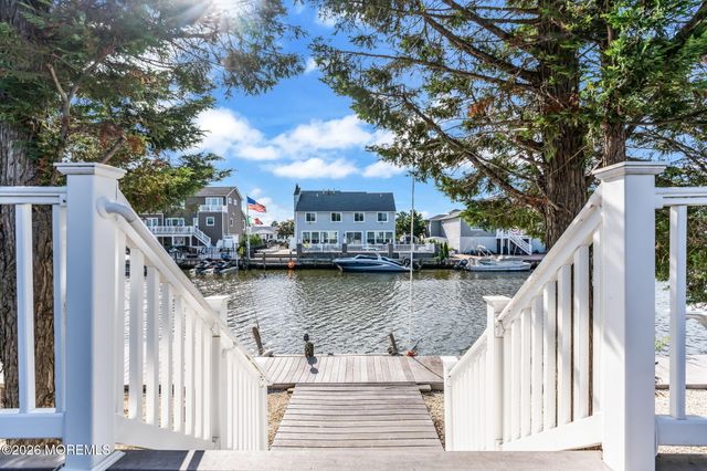3251 Oceanic Drive, Toms River, NJ 08753