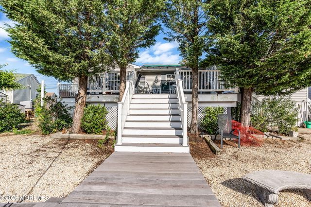 3251 Oceanic Drive, Toms River, NJ 08753