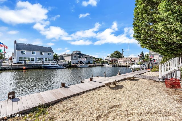 3251 Oceanic Drive, Toms River, NJ 08753