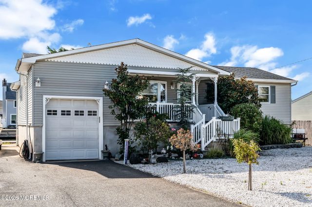 3251 Oceanic Drive, Toms River, NJ 08753