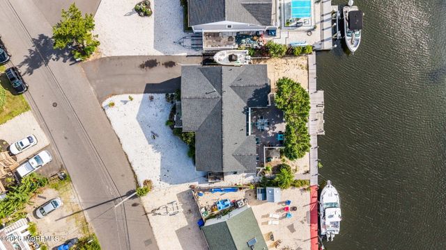3251 Oceanic Drive, Toms River, NJ 08753