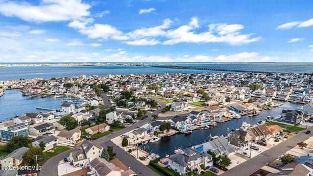 3251 Oceanic Drive, Toms River, NJ 08753