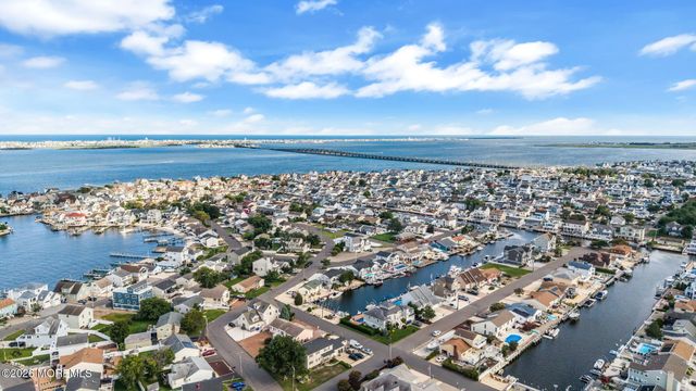 3251 Oceanic Drive, Toms River, NJ 08753