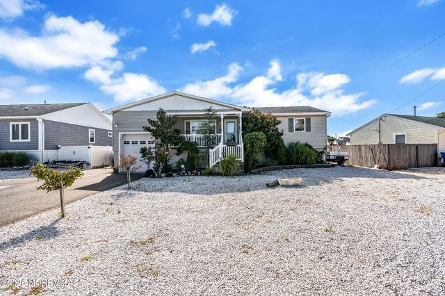 3251 Oceanic Drive, Toms River, NJ 08753