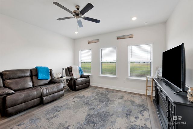 4163 Montague Drive, Gulf Shores, AL 36542