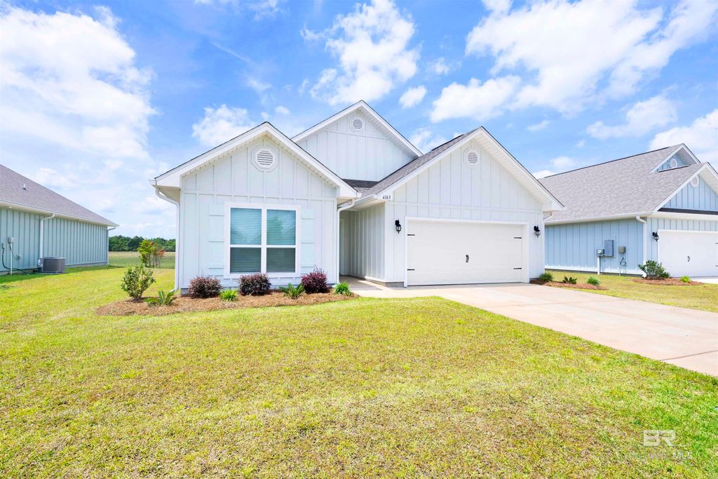 4163 Montague Drive, Gulf Shores, AL 36542