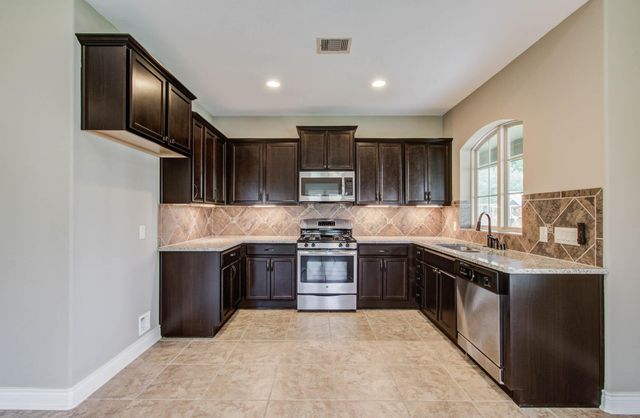 4502 Southhampton Court, Missouri City, TX 77459