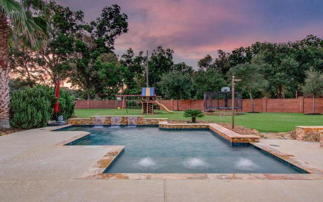 4502 Southhampton Court, Missouri City, TX 77459