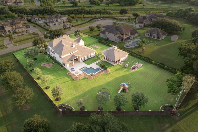 4502 Southhampton Court, Missouri City, TX 77459