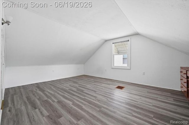 16069 Fairmount Drive, Detroit, MI 48205