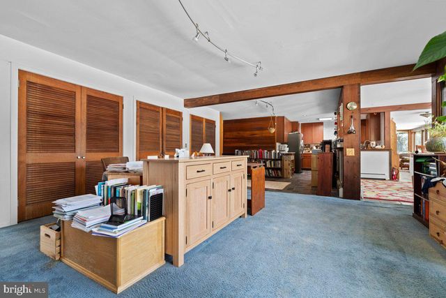 1112 GENERAL SAINT CLAIRE RD, Washington Crossing, PA 18977