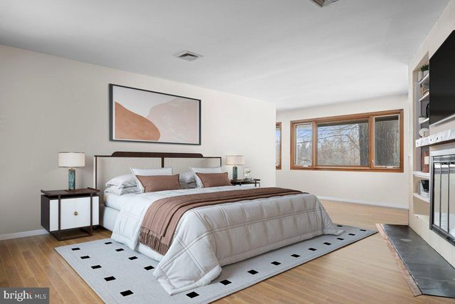 1112 GENERAL SAINT CLAIRE RD, Washington Crossing, PA 18977