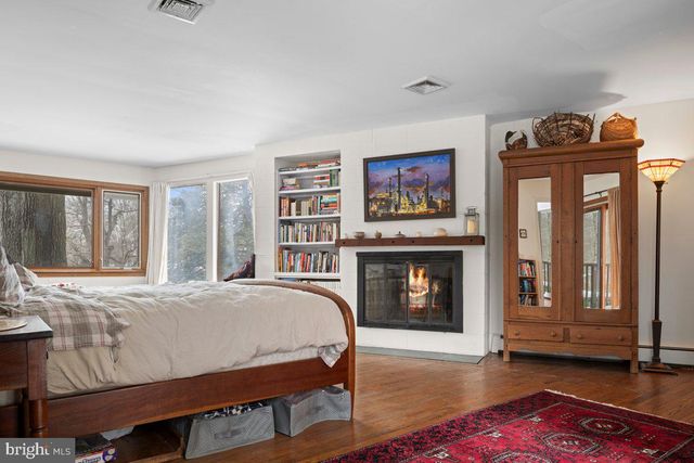 1112 GENERAL SAINT CLAIRE RD, Washington Crossing, PA 18977