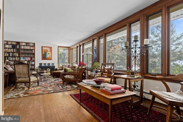 1112 GENERAL SAINT CLAIRE RD, Washington Crossing, PA 18977