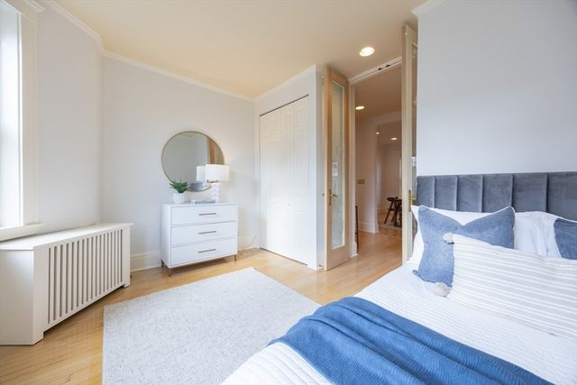 58 Dwight St 6, Brookline, MA 02446