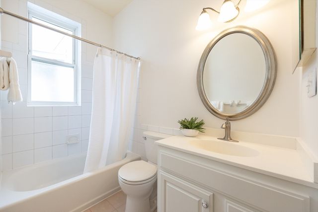 58 Dwight St 6, Brookline, MA 02446