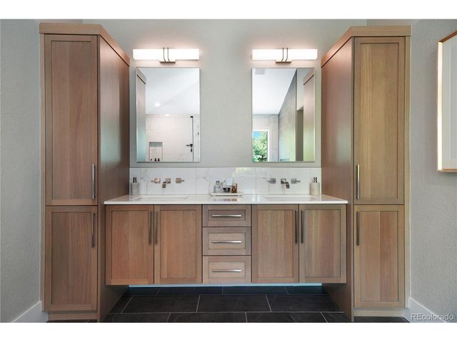 10822 Bobcat Ter, Lone Tree, CO 80124