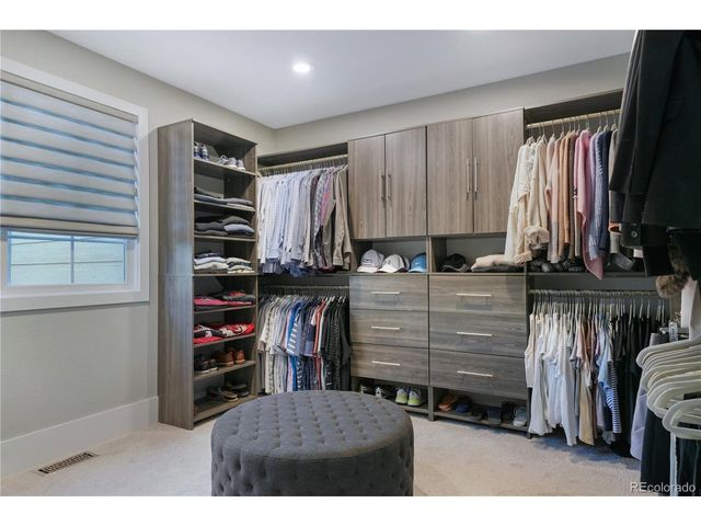 10822 Bobcat Ter, Lone Tree, CO 80124