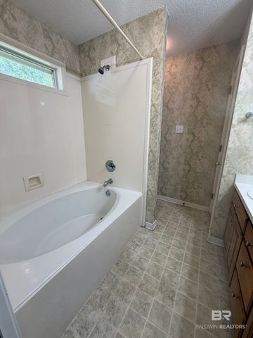 200 Merida Court, Saraland, AL 36571