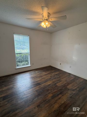 200 Merida Court, Saraland, AL 36571