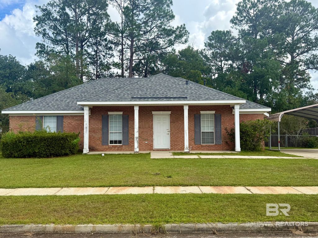 200 Merida Court, Saraland, AL 36571