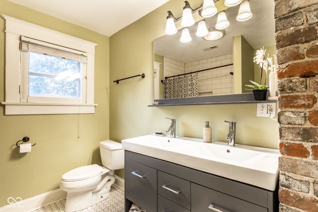 521 E 42nd Street, Indianapolis, IN 46205
