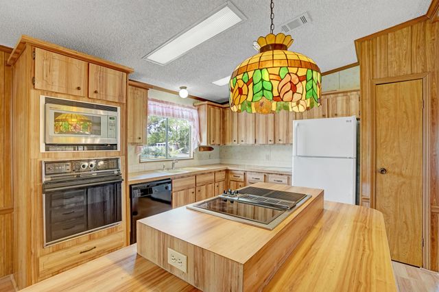 8228 Cinnamon Lane, Port St Lucie, FL 34952