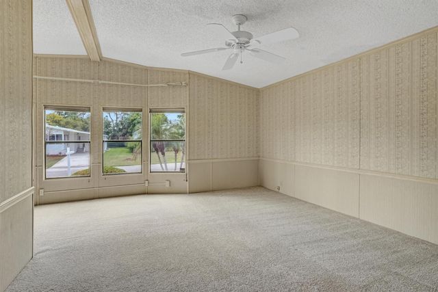 8228 Cinnamon Lane, Port St Lucie, FL 34952