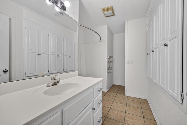 8914 N 134th East Avenue, Owasso, OK 74055