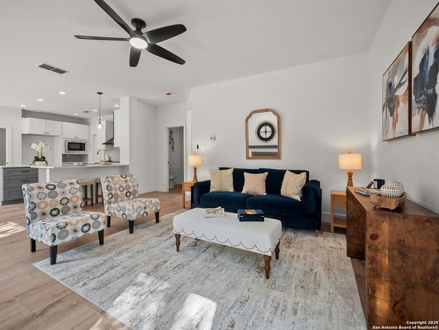 3210 Britt Ln, San Antonio, TX 78247