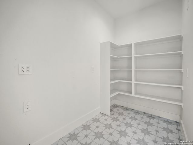 3210 Britt Ln, San Antonio, TX 78247