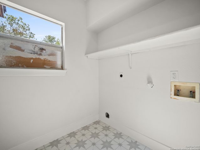 3210 Britt Ln, San Antonio, TX 78247