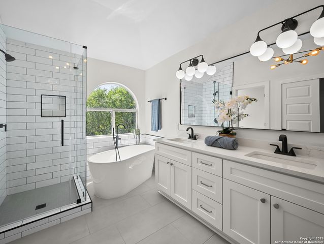 3210 Britt Ln, San Antonio, TX 78247