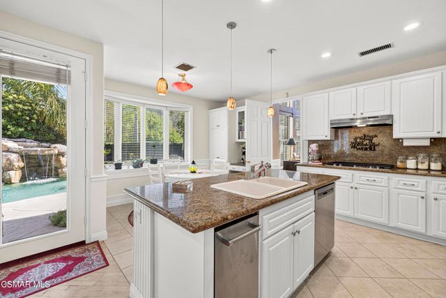 3506 Sweet Clover Street, Thousand Oaks, CA 91362