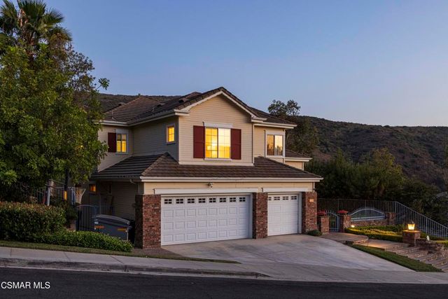 3506 Sweet Clover Street, Thousand Oaks, CA 91362
