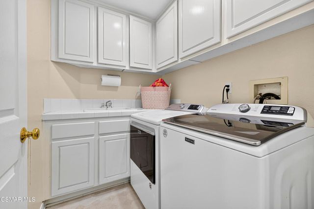 3506 Sweet Clover Street, Thousand Oaks, CA 91362