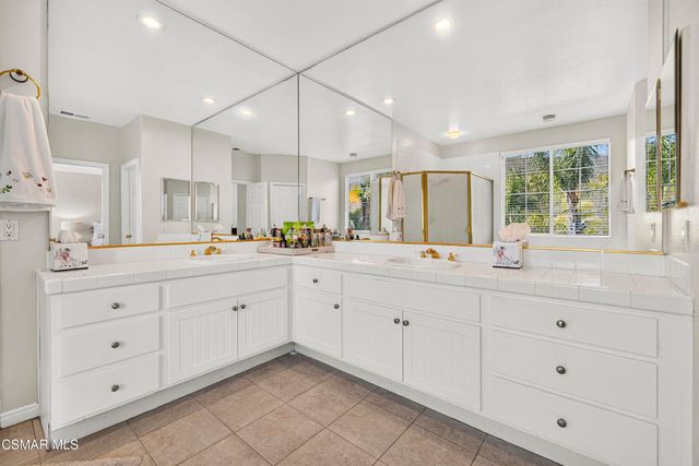 3506 Sweet Clover Street, Thousand Oaks, CA 91362