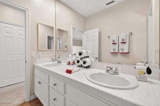 3506 Sweet Clover Street, Thousand Oaks, CA 91362