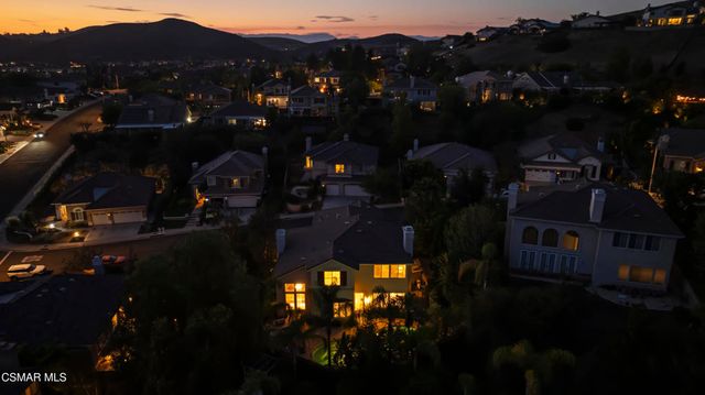3506 Sweet Clover Street, Thousand Oaks, CA 91362