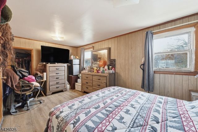 721 E Curtis St, Linden City, NJ 07036