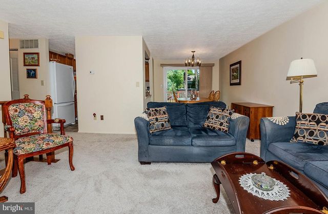 7880 MANSION HOUSE XING, Pasadena, MD 21122